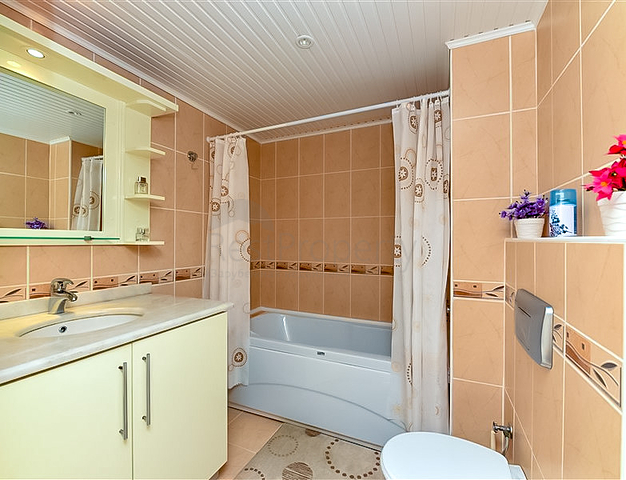 Möblierte Wohnung 2+1 150 m vom Meer entfernt