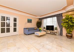 Möblierte Wohnung 2+1 150 m vom Meer entfernt