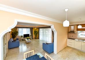 Möblierte Wohnung 2+1 150 m vom Meer entfernt