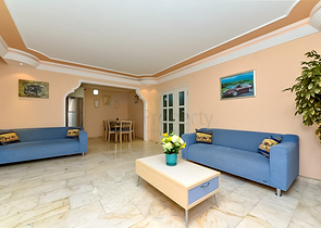 Möblierte Wohnung 2+1 150 m vom Meer entfernt