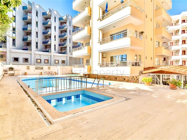Wohnung 1+1 100 Meter vom Meer entfernt in Oba/Alanya