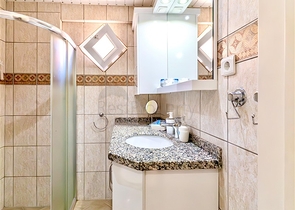 Wohnung 1+1 100 Meter vom Meer entfernt in Oba/Alanya