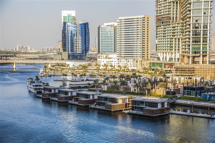 Möblierte Apartments in Dubai am Kanal in der Business Bay