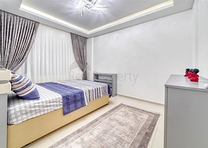 Villa 8+2 in Kargicak 