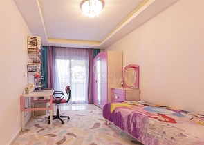 Villa 8+2 in Kargicak 