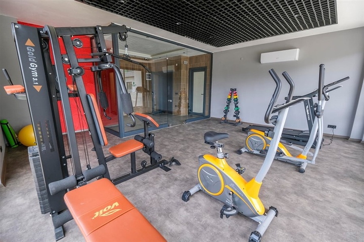 2+1 Penthouse mit Blick auf das Meer und die Festung von Calais im Stadtteil Oba