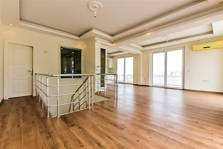 3+1 Penthouse in einer beliebten Gegend