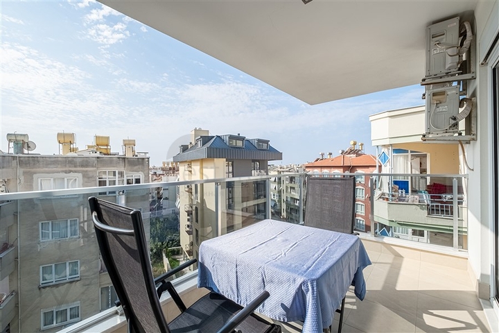 Wohnung 1+1 zu Fuß vom Meer entfernt