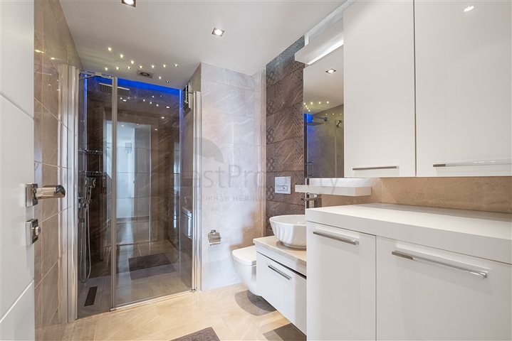 Wohnung 1+1 zu Fuß vom Meer entfernt