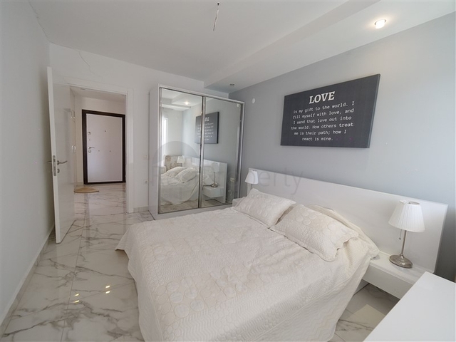 Gemütliches 1+1 mit eigener Terrasse im Stadtteil Oba