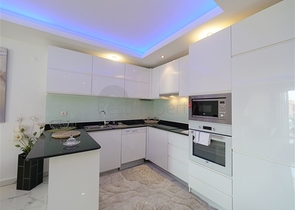 Gemütliches 1+1 mit eigener Terrasse im Stadtteil Oba