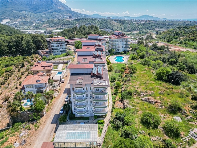 Geräumiges Penthouse im Stadtteil Oba