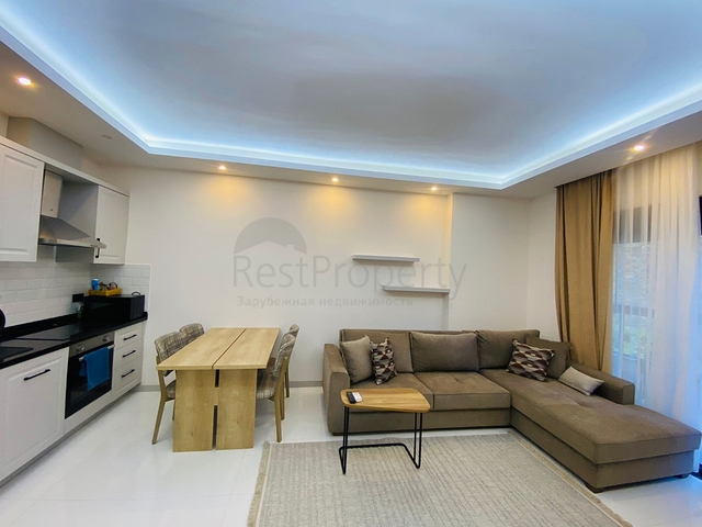 Einzigartige 1+1 Wohnung mit Zugang zum Garten