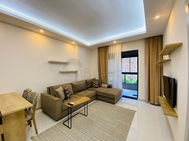 Einzigartige 1+1 Wohnung mit Zugang zum Garten