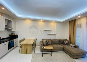 Einzigartige 1+1 Wohnung mit Zugang zum Garten