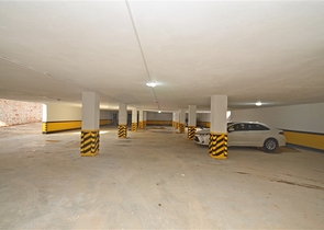 Einzigartige 1+1 Wohnung mit Zugang zum Garten