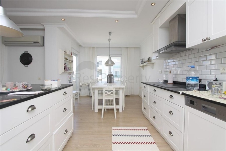 Geräumige 3+1-Wohnung im Stadtteil Dschikkilli