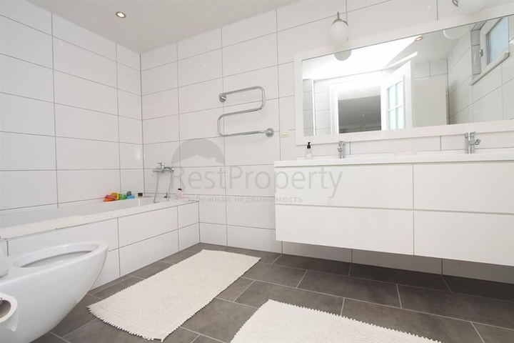 Geräumige 3+1-Wohnung im Stadtteil Dschikkilli