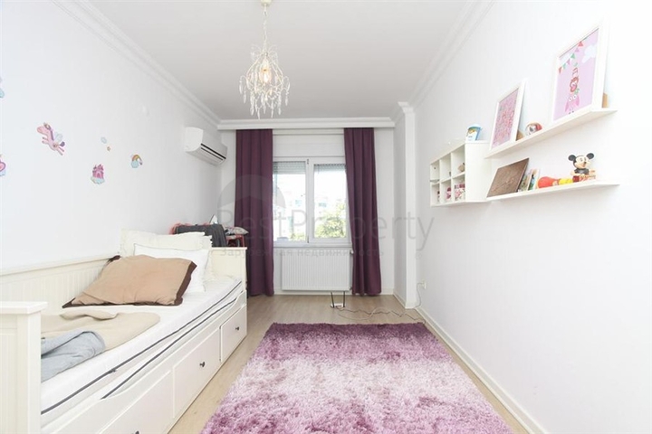 Geräumige 3+1-Wohnung im Stadtteil Dschikkilli