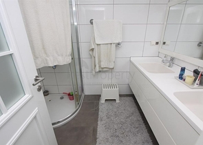 Geräumige 3+1-Wohnung im Stadtteil Dschikkilli