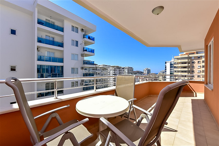 Gemütliche Dreizimmerwohnung mit spektakulärem Meerblick