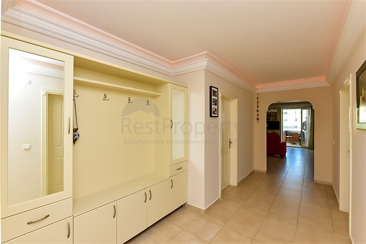 Gemütliche Dreizimmerwohnung mit spektakulärem Meerblick