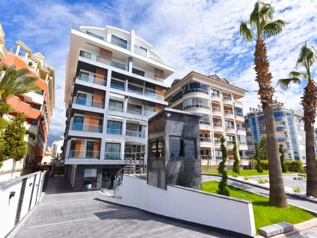 Luxus-Penthouse an der ersten Küste in Beide