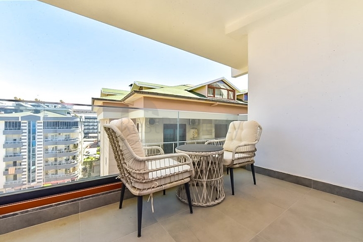 Luxus-Penthouse an der ersten Küste in Beide