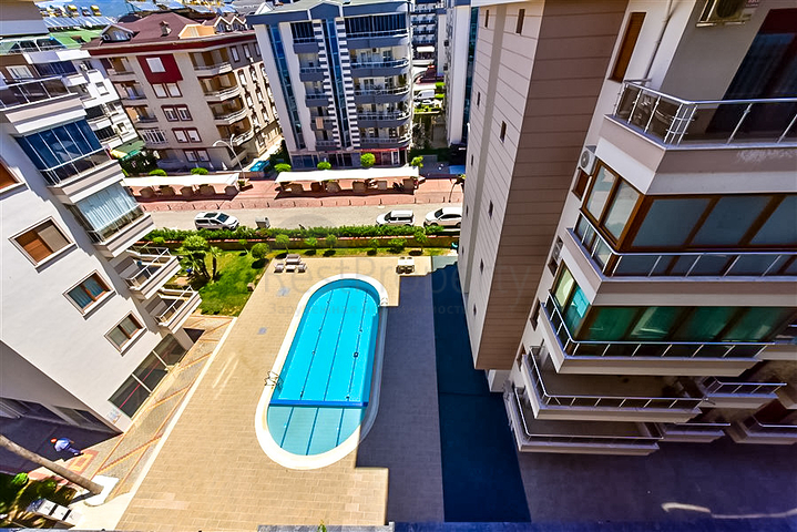 Luxus-Penthouse an der ersten Küste in Beide