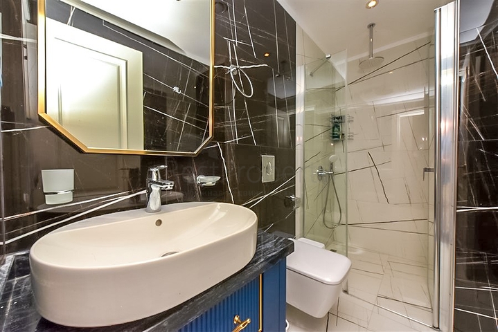 Luxus-Penthouse an der ersten Küste in Beide