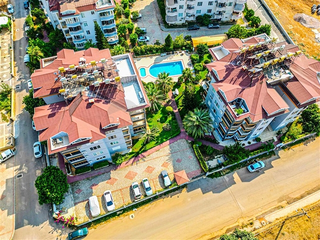 Geräumige 4+1-Wohnung mit Möbeln und Geräten in einer prestigeträchtigen Gegend