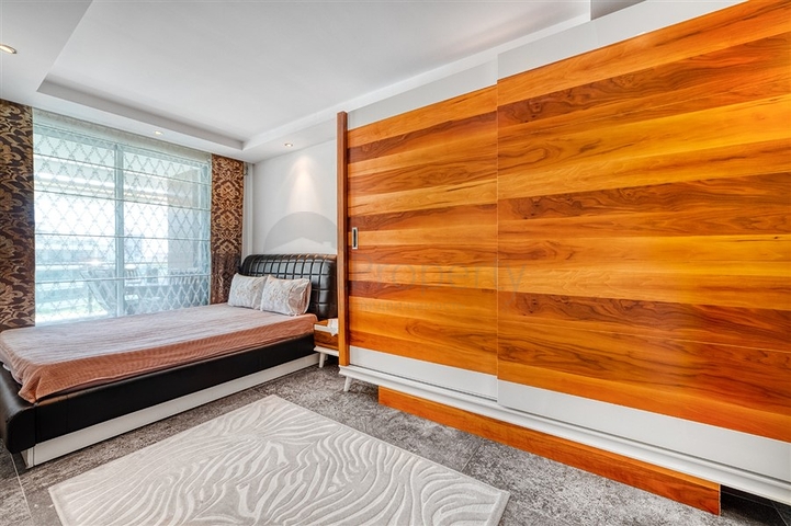 Möblierte Wohnung mit 2+1 Aufenthaltsgenehmigung in der Gegend von Dschikkilli