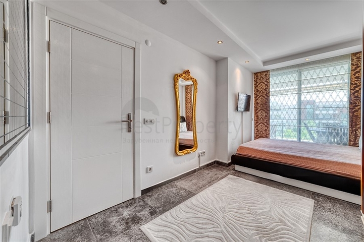 Möblierte Wohnung mit 2+1 Aufenthaltsgenehmigung in der Gegend von Dschikkilli