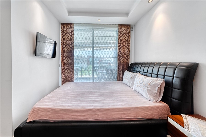 Möblierte Wohnung mit 2+1 Aufenthaltsgenehmigung in der Gegend von Dschikkilli