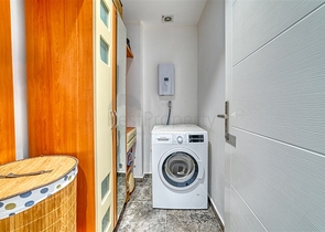 Möblierte Wohnung mit 2+1 Aufenthaltsgenehmigung in der Gegend von Dschikkilli