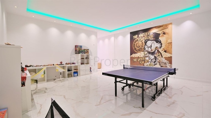 5+1 Luxusvilla mit spektakulärer Aussicht