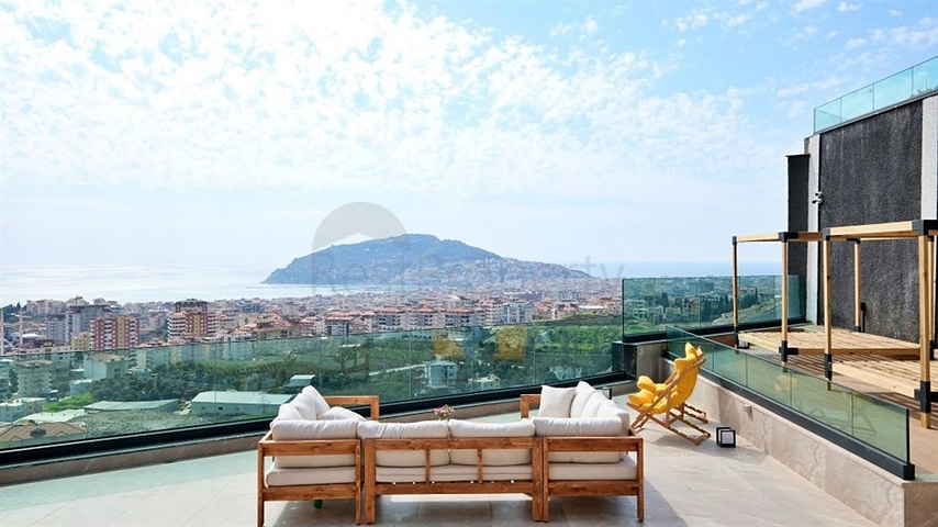 5+1 Luxusvilla mit spektakulärer Aussicht