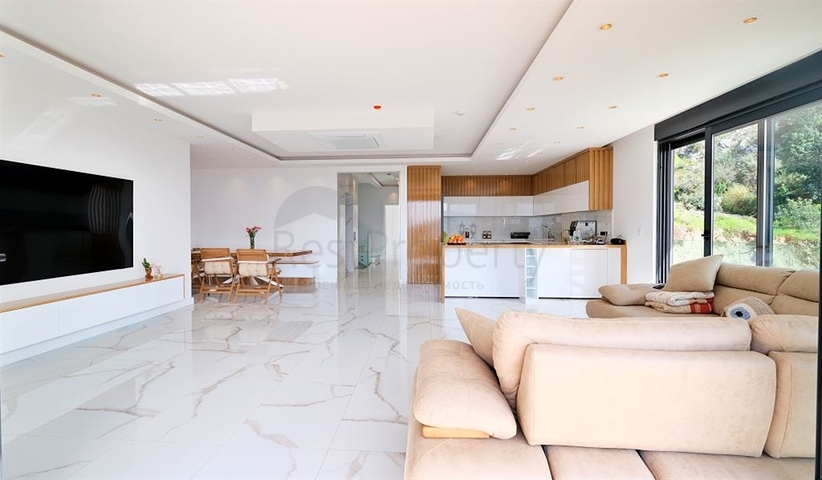 5+1 Luxusvilla mit spektakulärer Aussicht