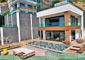 5+1 Luxusvilla mit spektakulärer Aussicht