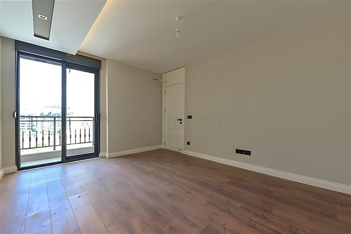 Helle und geräumige Wohnung in einer modernen Wohnanlage im Stadtteil Oba