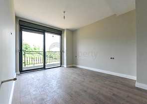 Geräumige 4+1-Wohnung in ausgezeichneter Lage in Oba/Alanya