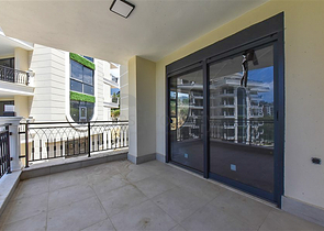 Geräumige 4+1-Wohnung in ausgezeichneter Lage in Oba/Alanya