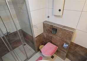 Geräumige 1+1 Wohnung in der Gegend von Dschikkilli