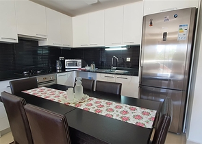 Geräumige 1+1 Wohnung in der Gegend von Dschikkilli