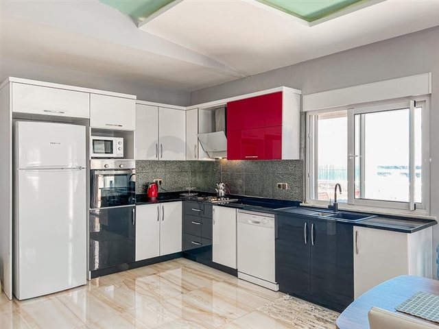 3+1 Penthouse mit Meerblick