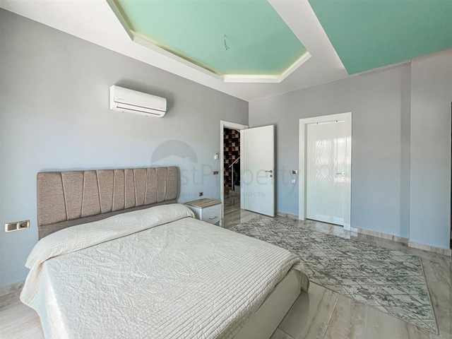 3+1 Penthouse mit Meerblick