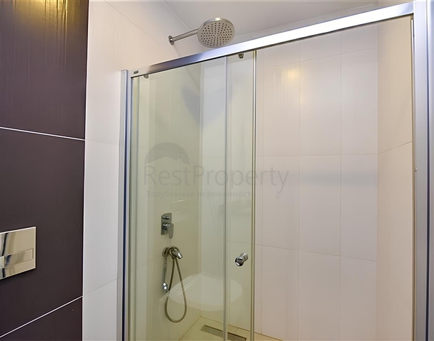 Apartment mit 2+1 Grundriss an der ersten Küste in Mahmutlar