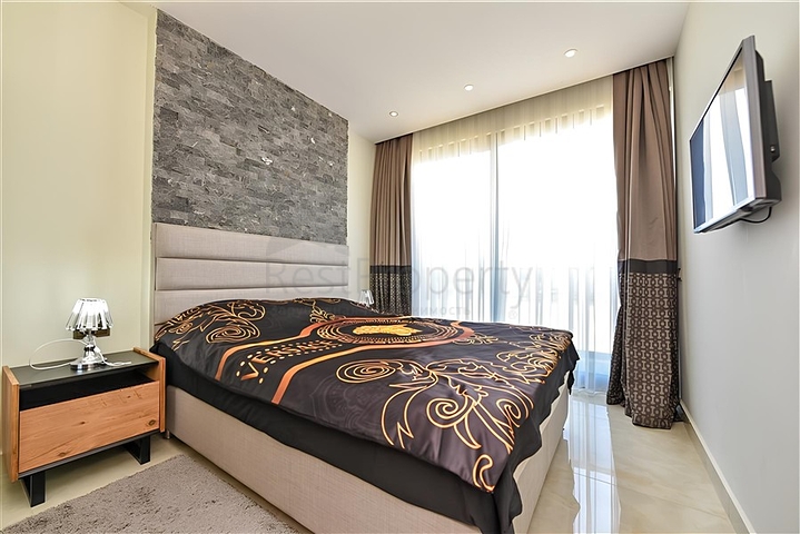 Apartment mit 2+1 Grundriss an der ersten Küste in Mahmutlar