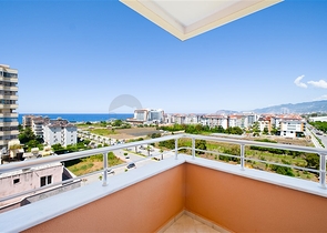 Gemütliche Dreizimmerwohnung mit atemberaubender Aussicht