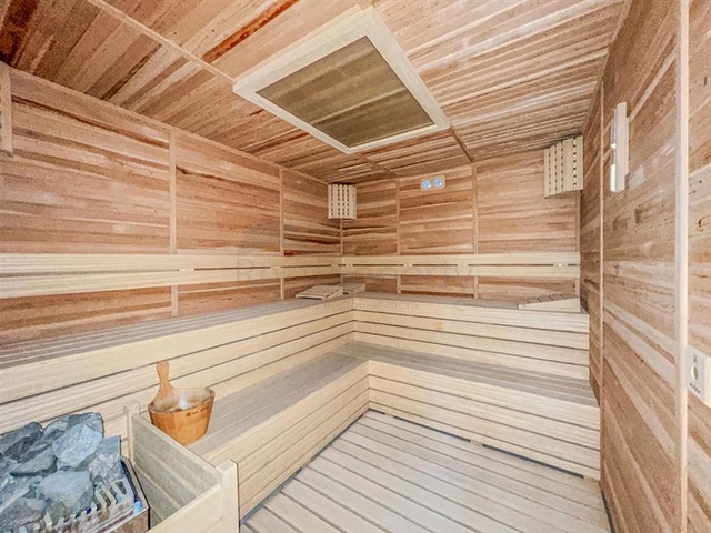 Geräumige Wohnung 2+1